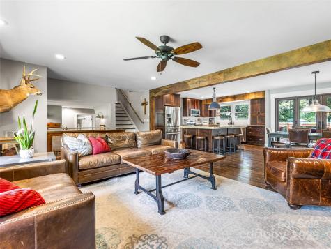 135 Dogwood Drive Brevard NC 28712