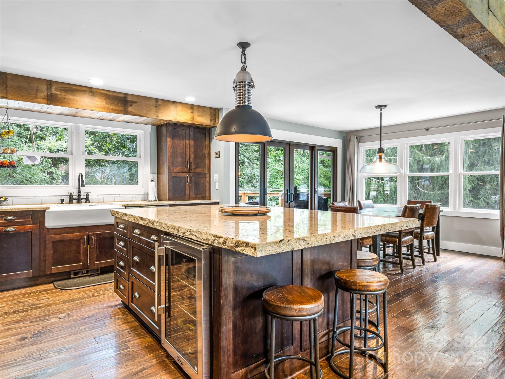 135 Dogwood Drive Brevard NC 28712