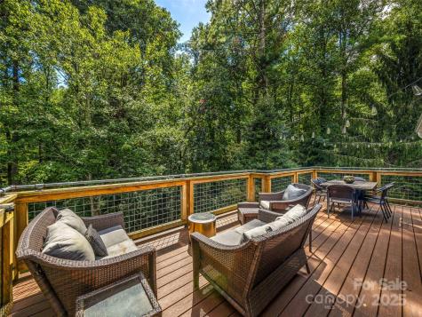 135 Dogwood Drive Brevard NC 28712