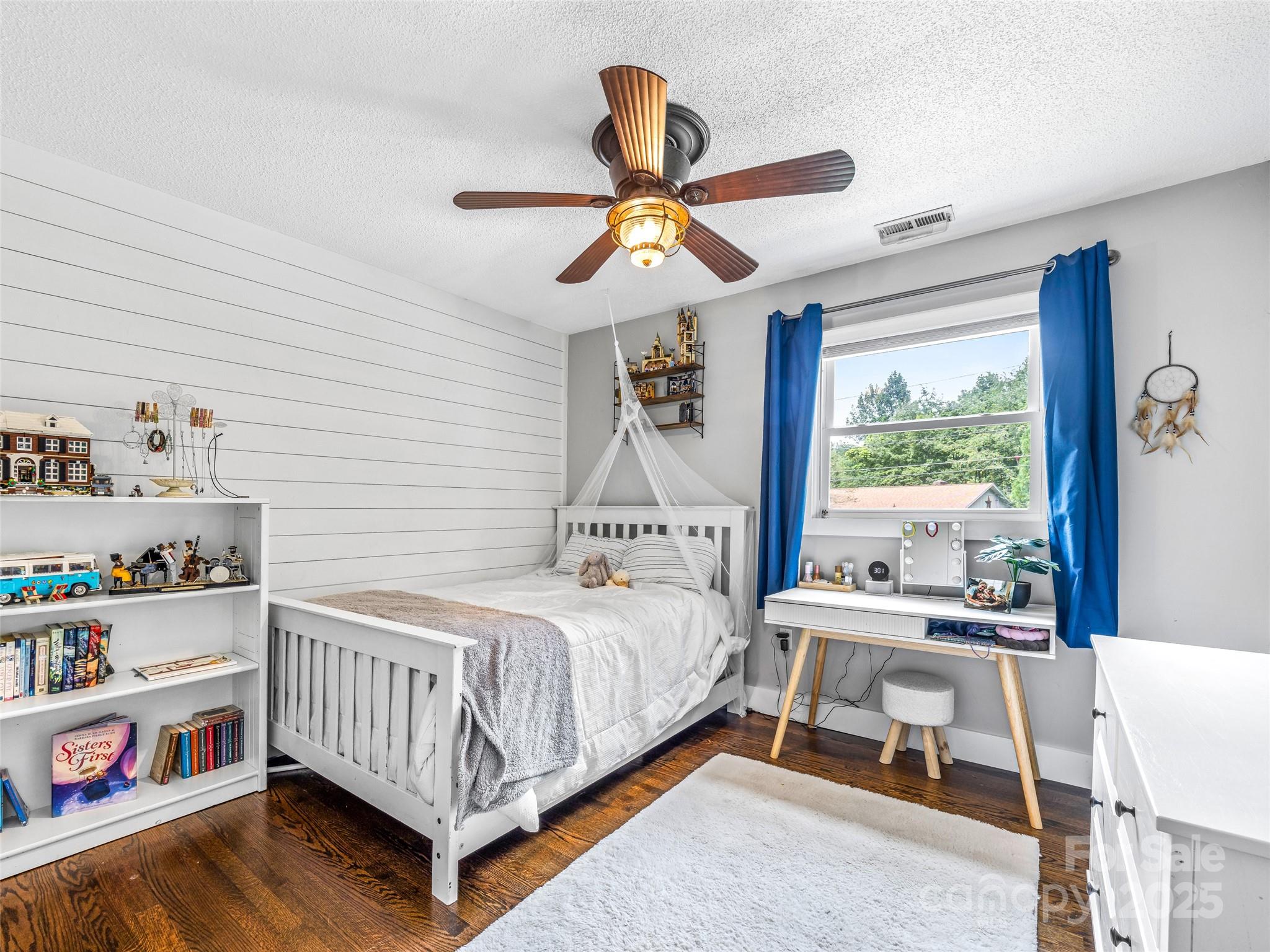 135 Dogwood Drive Brevard NC 28712