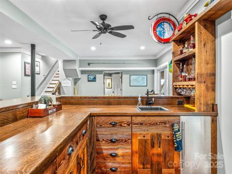 135 Dogwood Drive Brevard NC 28712