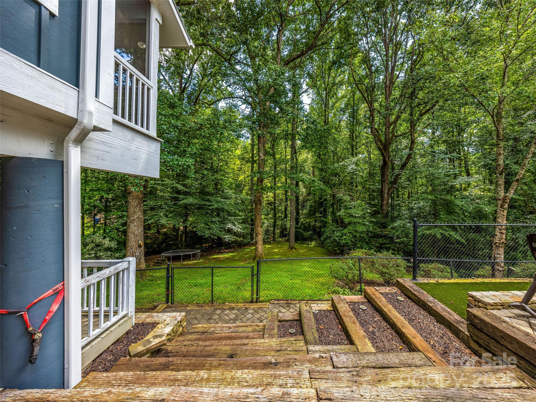 135 Dogwood Drive Brevard NC 28712