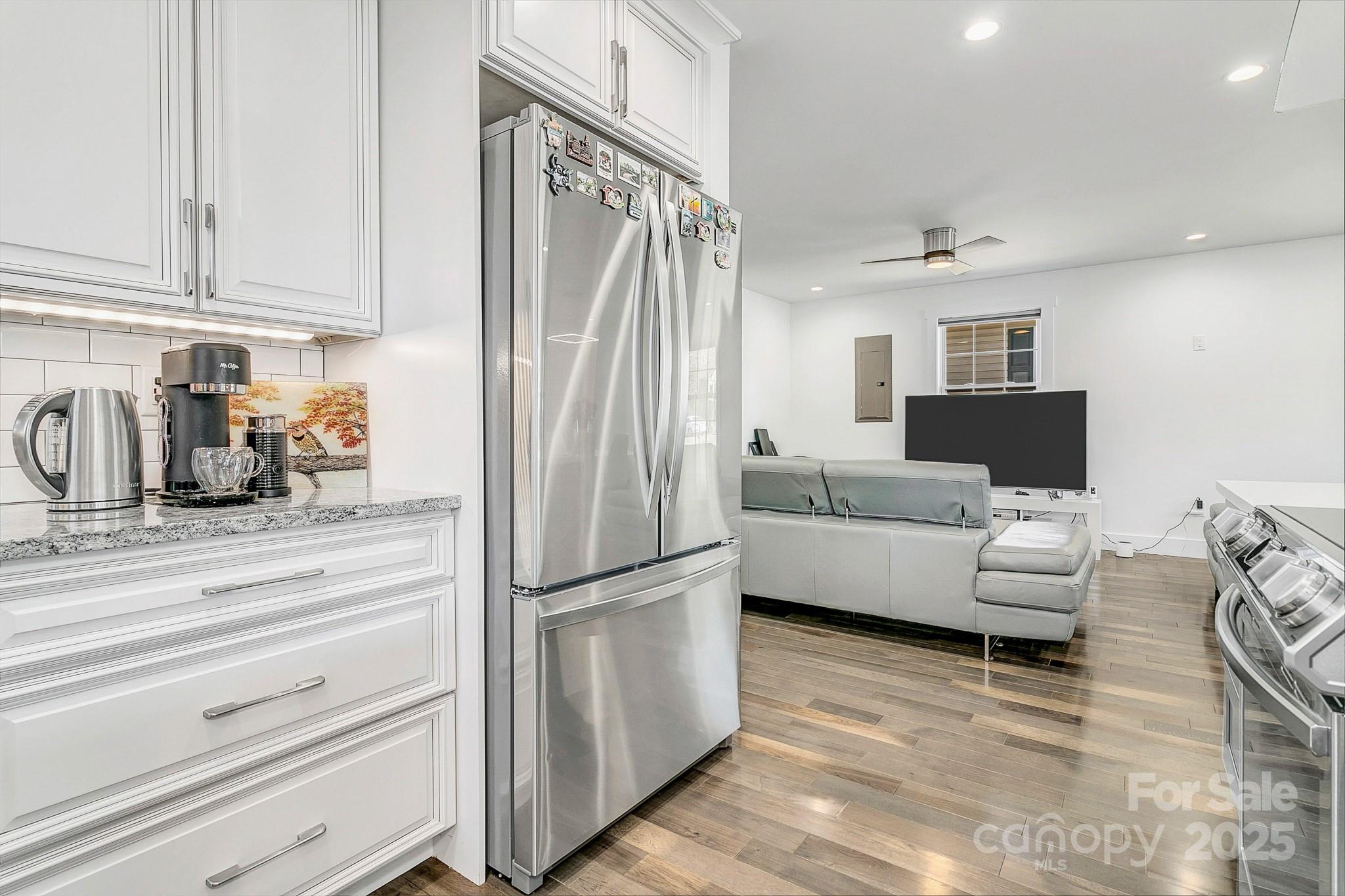 215 E Oakview Road Asheville NC 28806