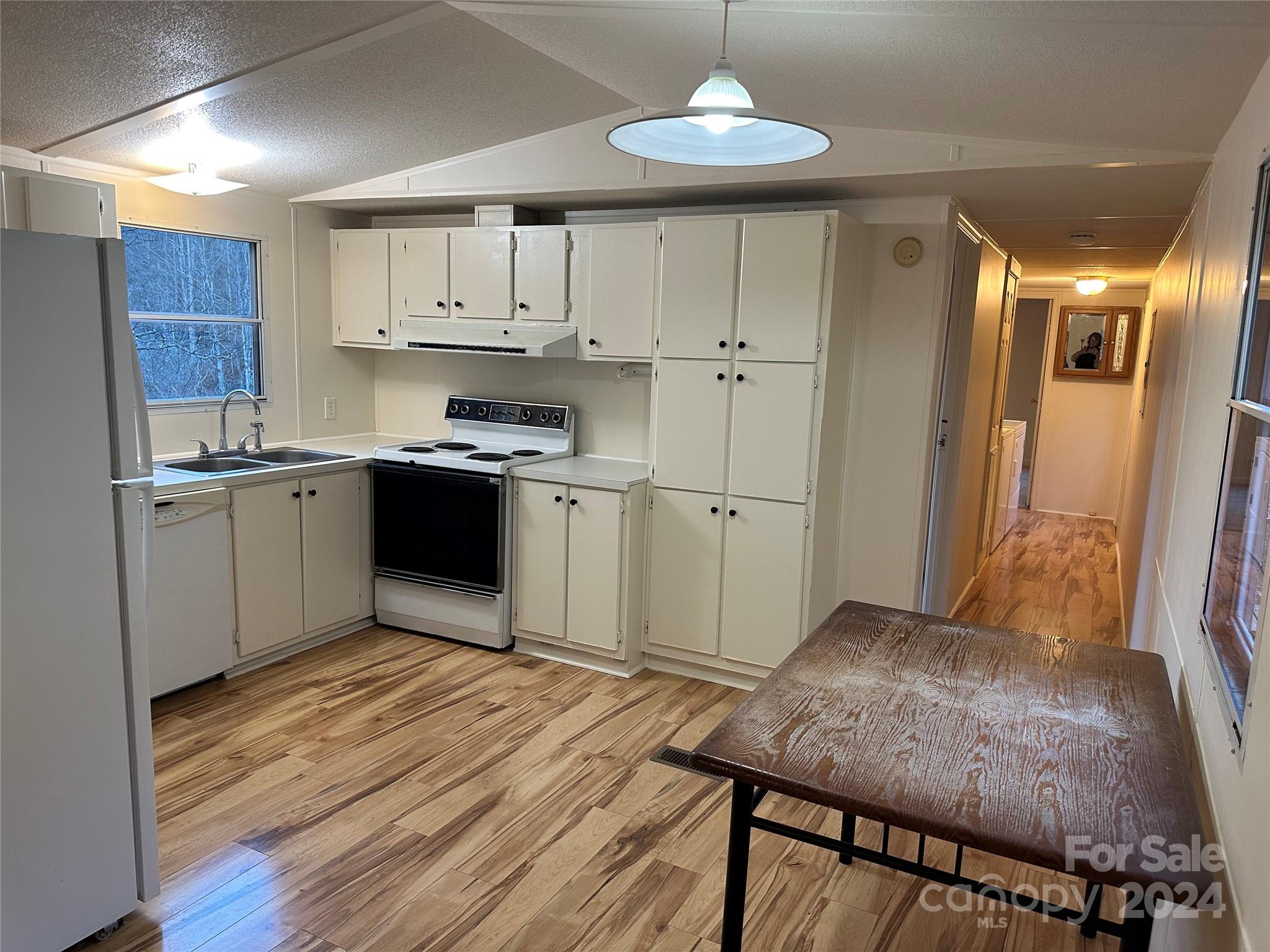 320 Board Tree Road Marshall NC 28753