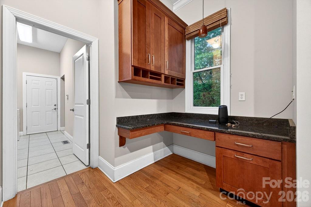 94 Oak Hollow Drive Asheville NC 28805