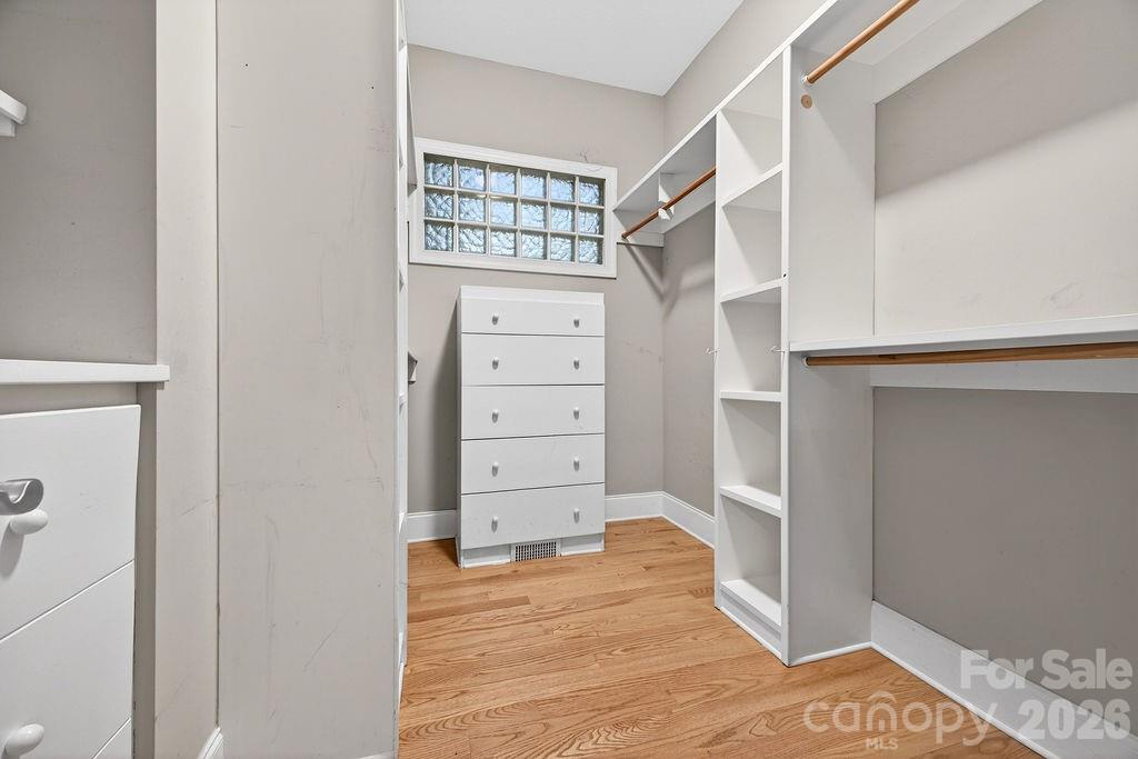 94 Oak Hollow Drive Asheville NC 28805
