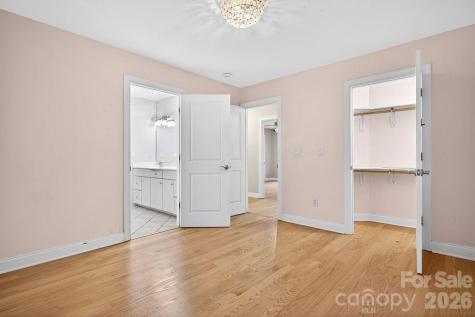 94 Oak Hollow Drive Asheville NC 28805