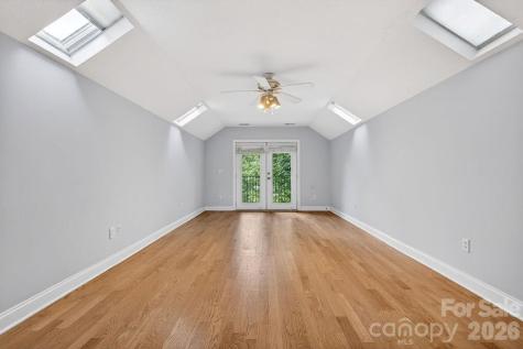 94 Oak Hollow Drive Asheville NC 28805