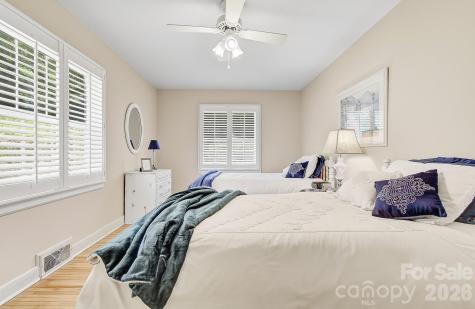 41 Arthur Road Asheville NC 28806