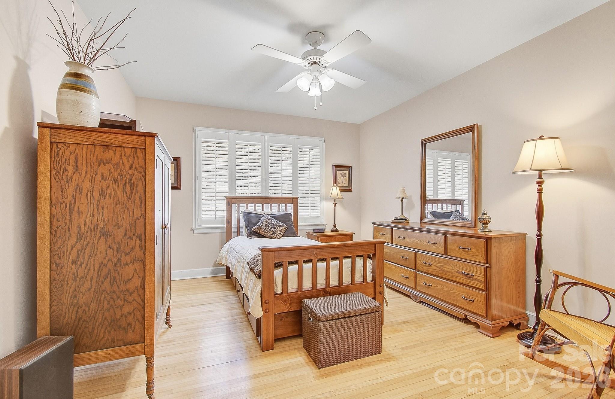 41 Arthur Road Asheville NC 28806