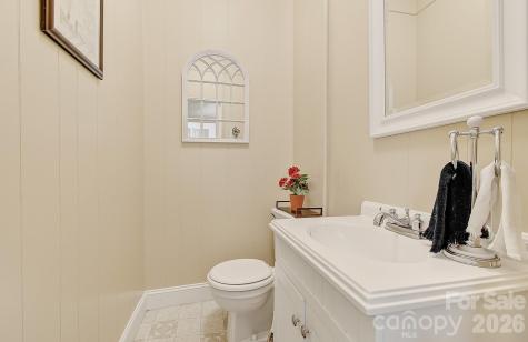 41 Arthur Road Asheville NC 28806