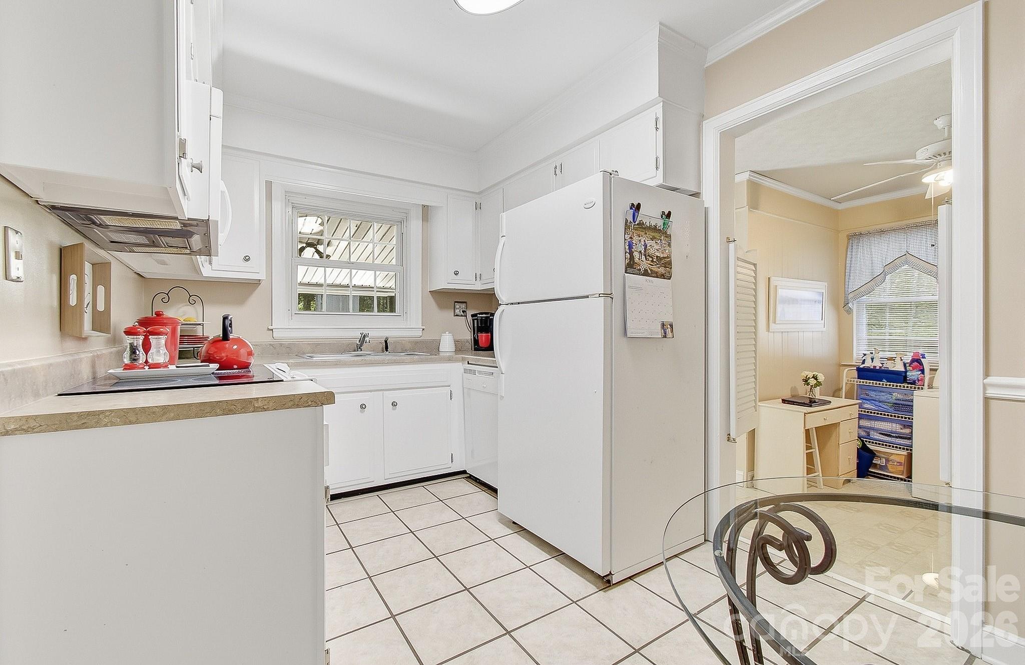 41 Arthur Road Asheville NC 28806