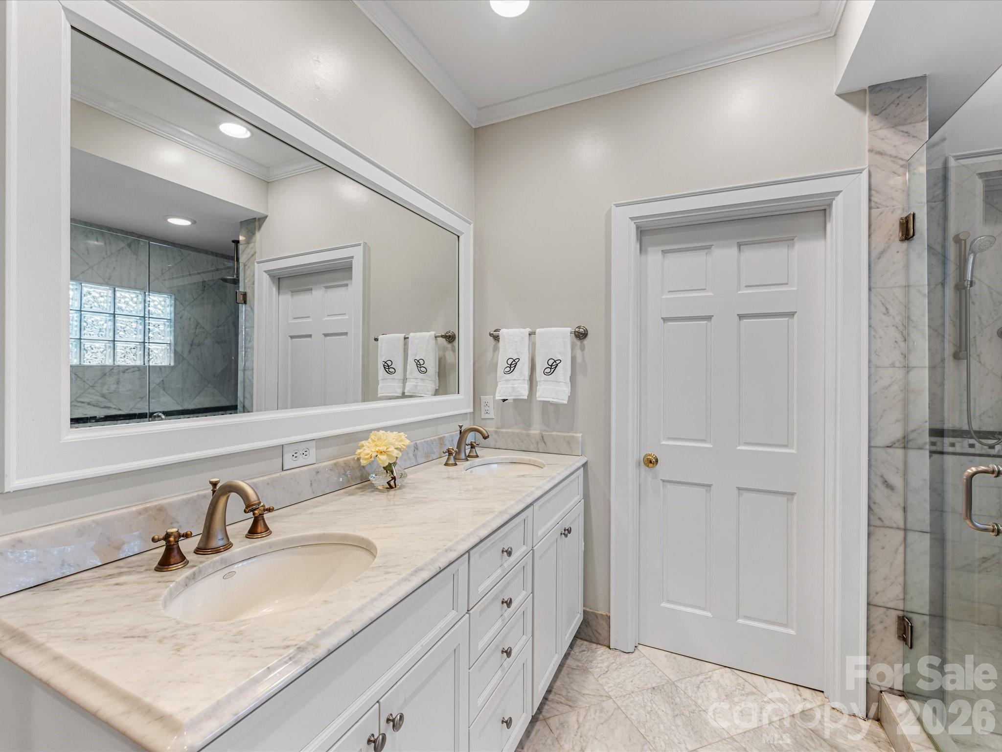 1201 Belgrave Place Charlotte NC 28203