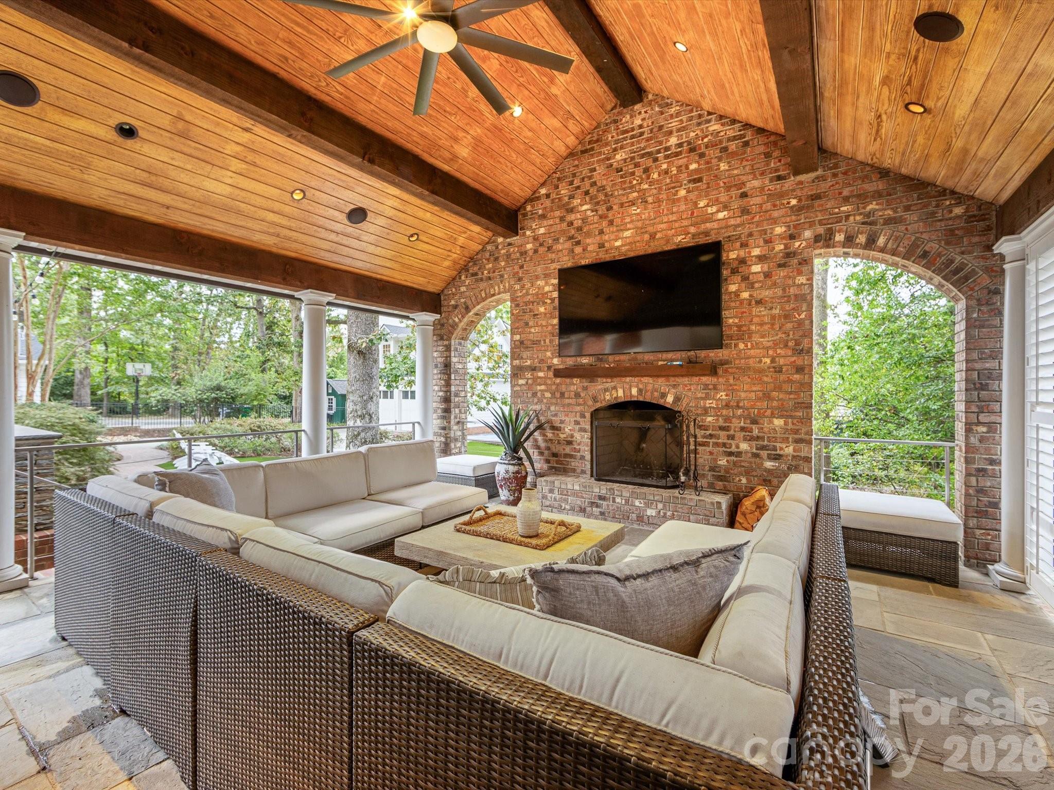 1201 Belgrave Place Charlotte NC 28203
