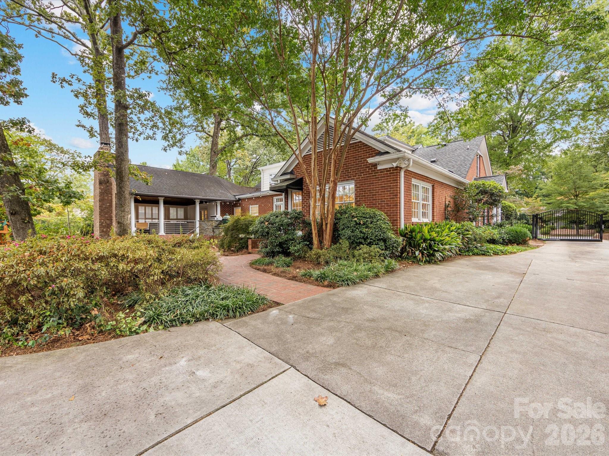 1201 Belgrave Place Charlotte NC 28203