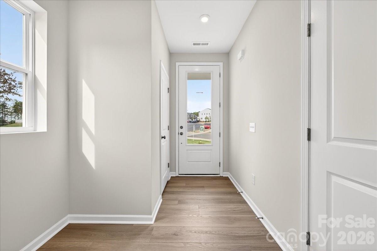 6057 Longar Lane Charlotte NC 28269