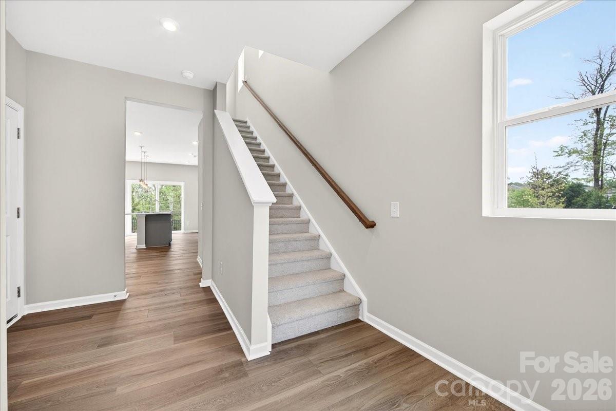 6057 Longar Lane Charlotte NC 28269