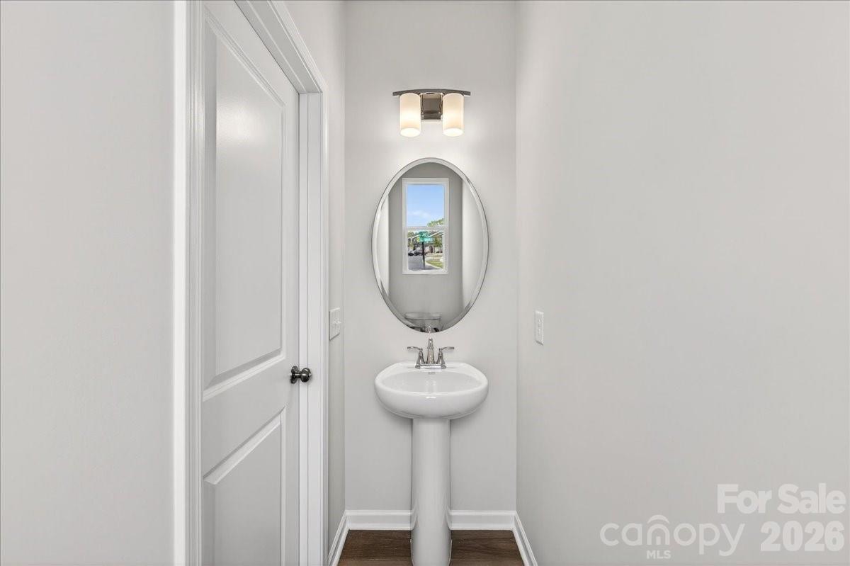 6057 Longar Lane Charlotte NC 28269