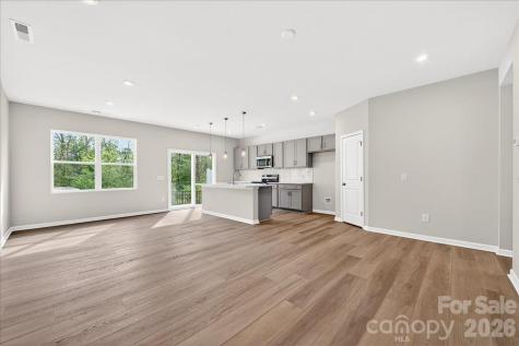 6057 Longar Lane Charlotte NC 28269