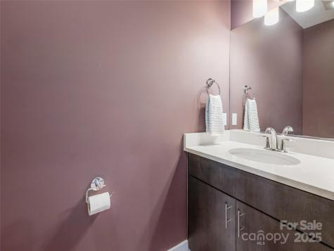 27 Mauricet Lane Asheville NC 28806