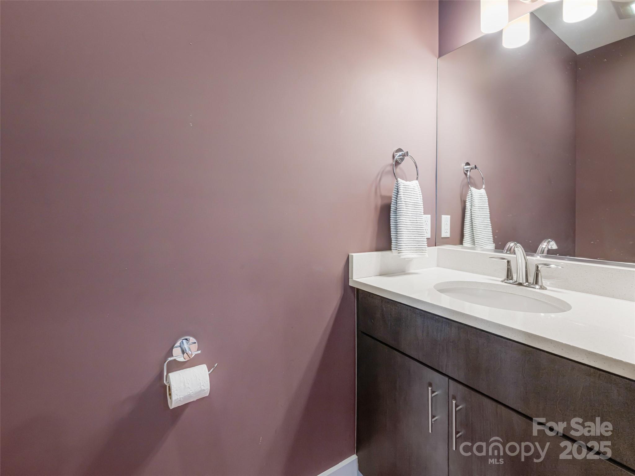 27 Mauricet Lane Asheville NC 28806