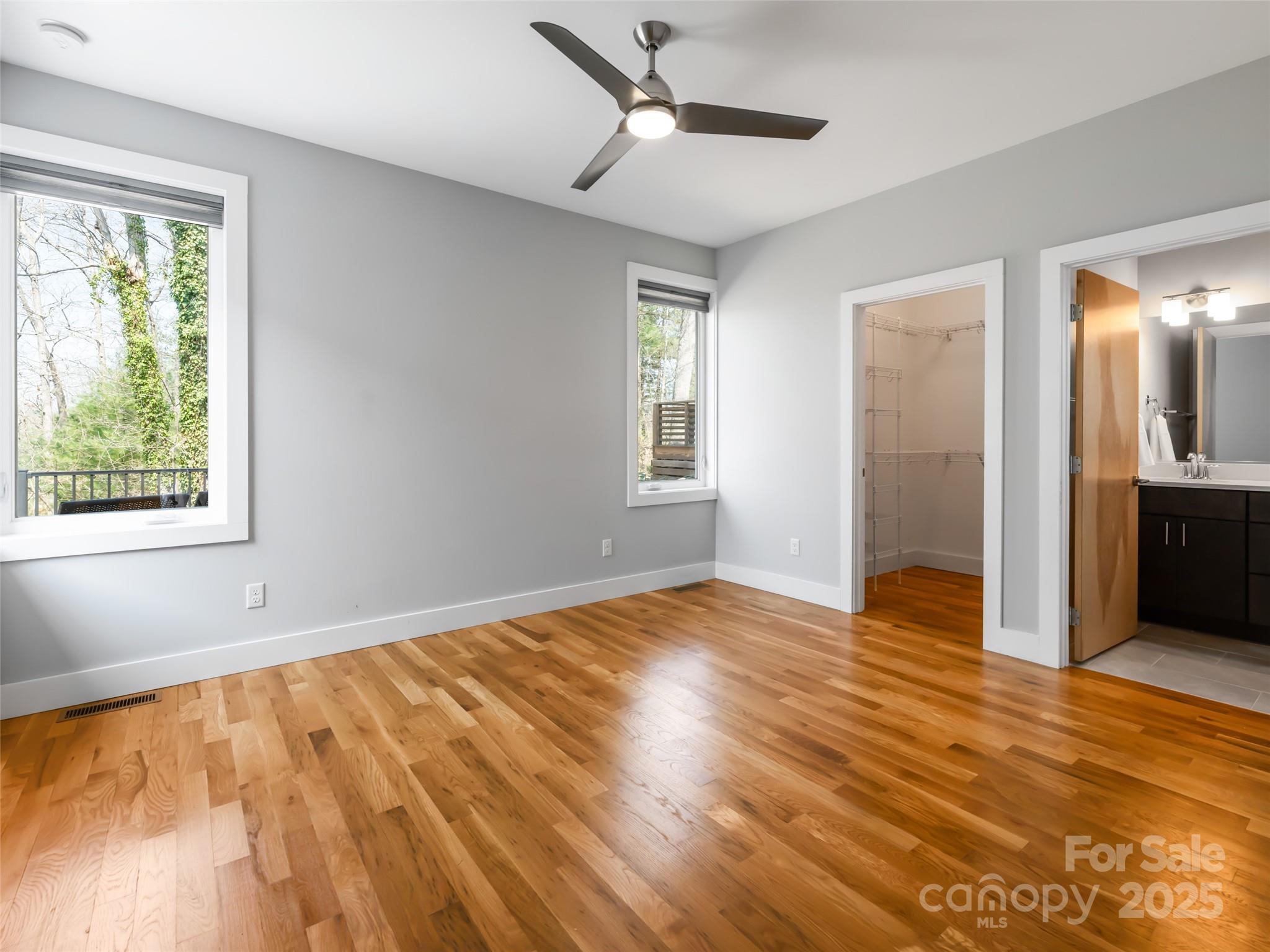 27 Mauricet Lane Asheville NC 28806