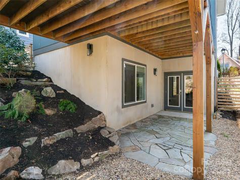 27 Mauricet Lane Asheville NC 28806