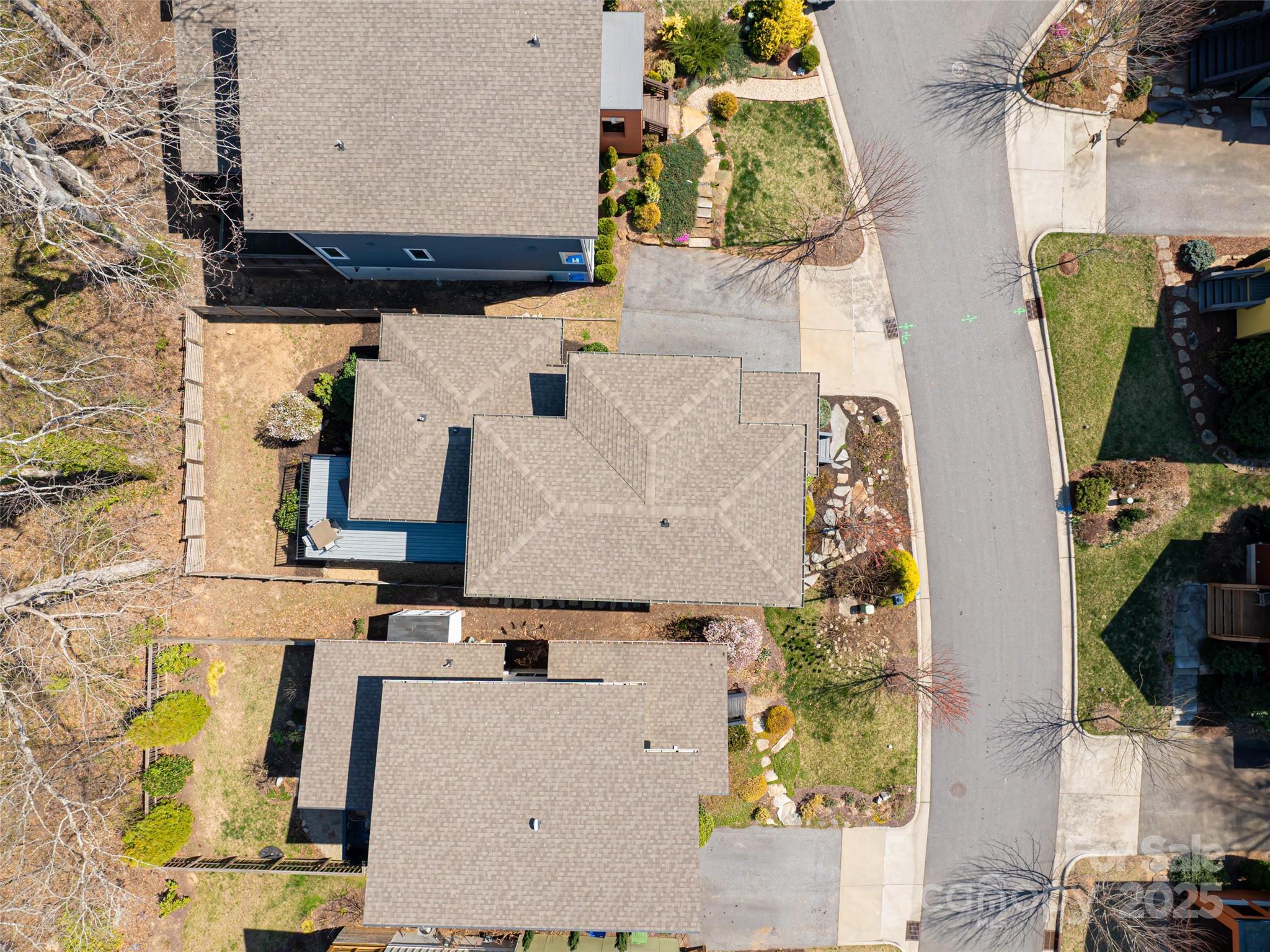 27 Mauricet Lane Asheville NC 28806