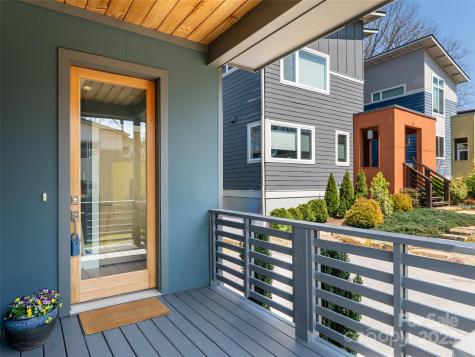 27 Mauricet Lane Asheville NC 28806