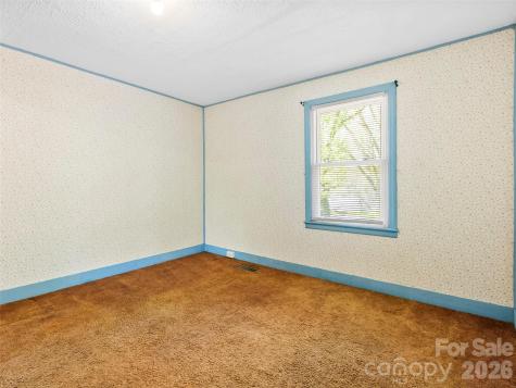203 Dundee Street Hendersonville NC 28791