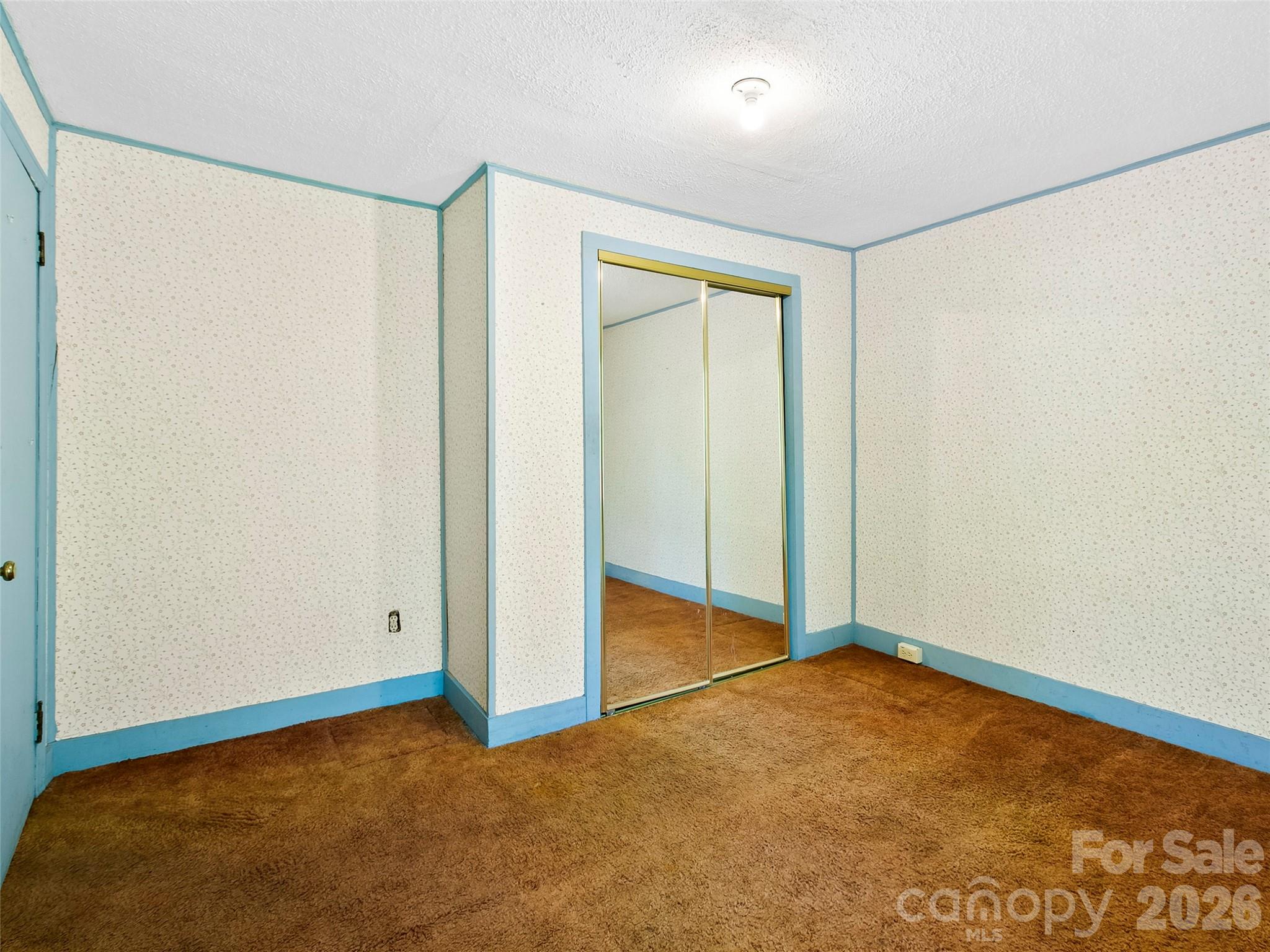 203 Dundee Street Hendersonville NC 28791