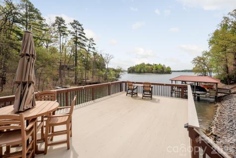 18321 Rosapenny Road Charlotte NC 28278