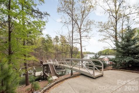 18321 Rosapenny Road Charlotte NC 28278