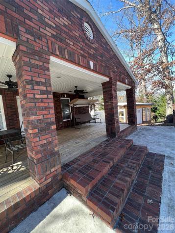 129 Twin Bluff Trail Mount Gilead NC 27306