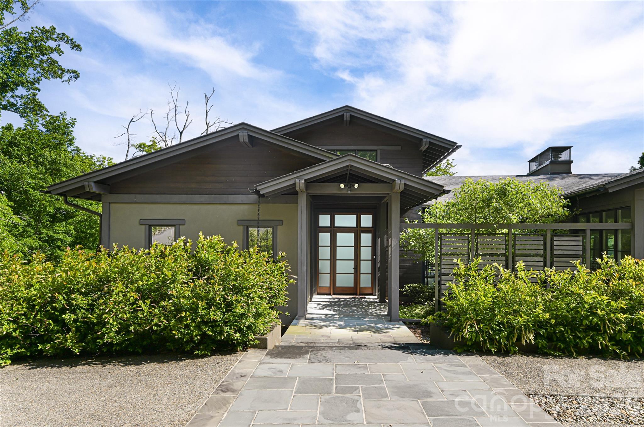 1121 Timberbluff Way Arden NC 28704