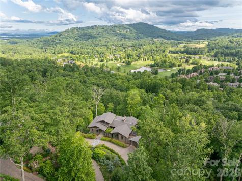 1121 Timberbluff Way Arden NC 28704