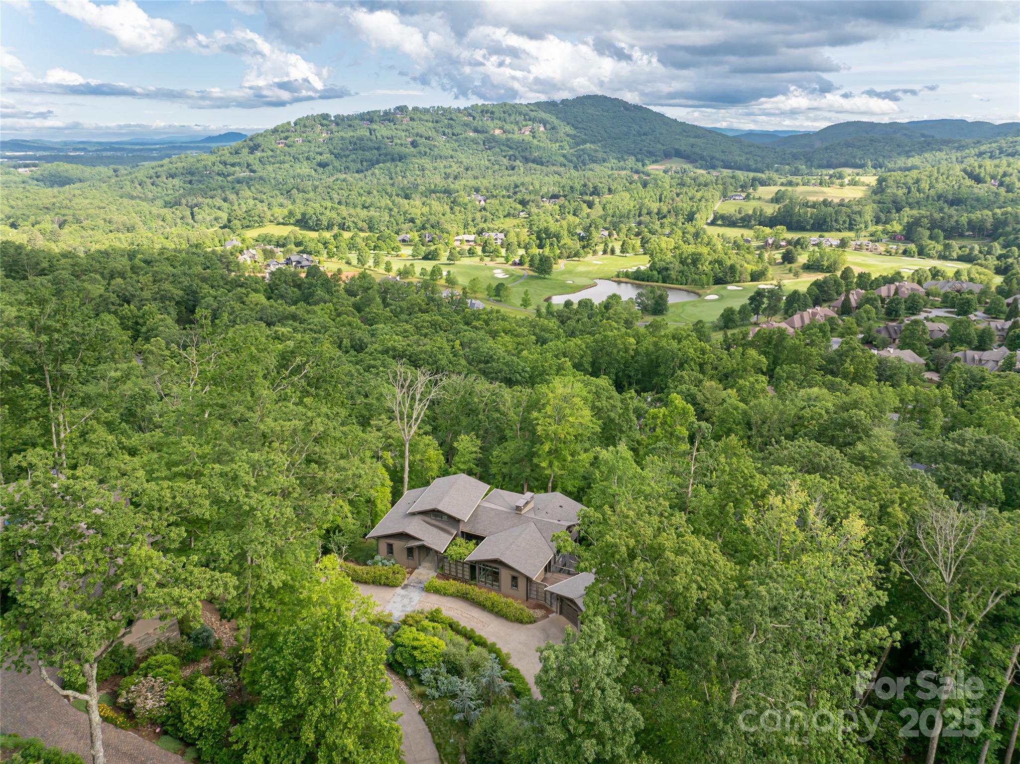 1121 Timberbluff Way Arden NC 28704