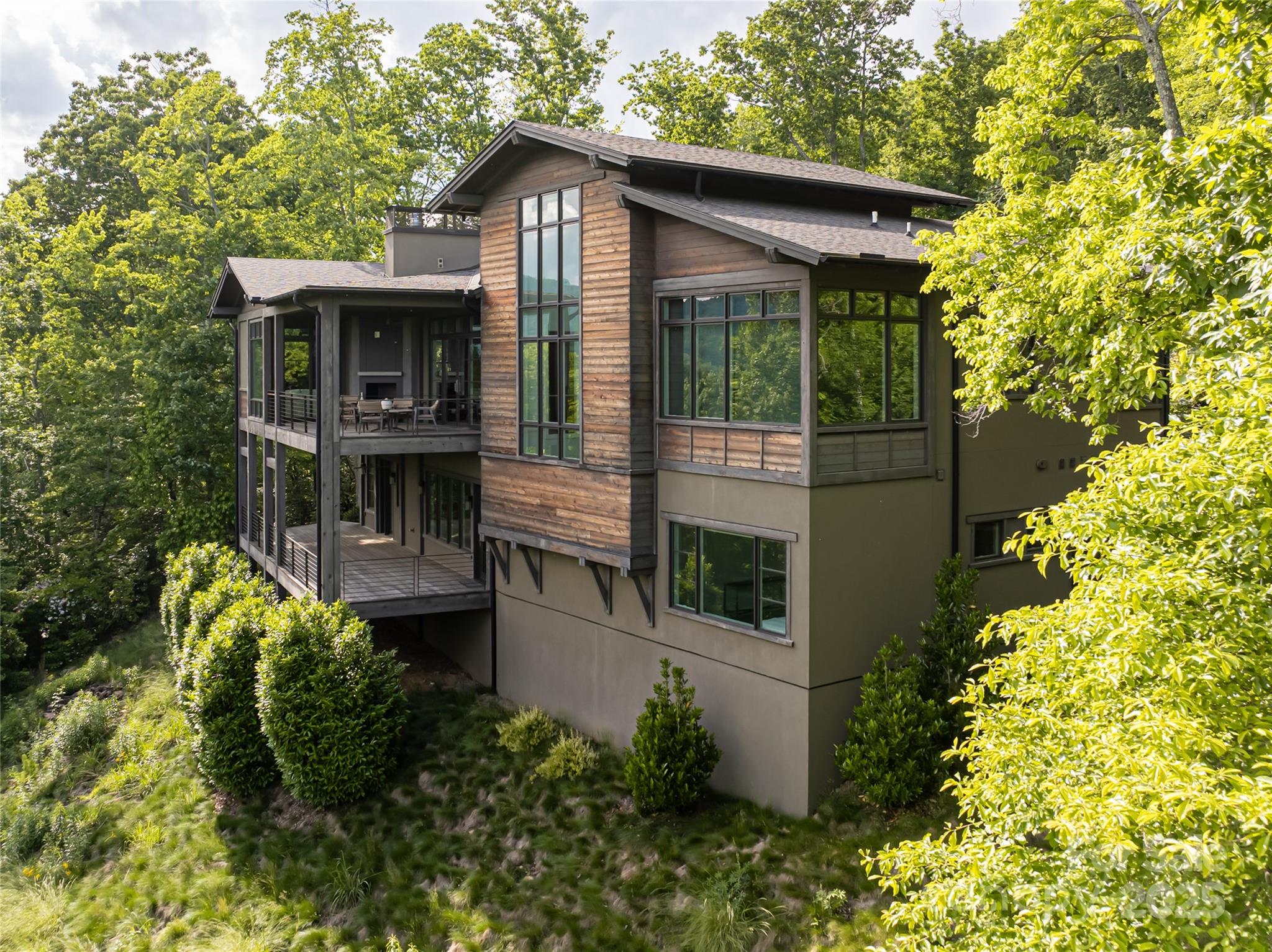 1121 Timberbluff Way Arden NC 28704