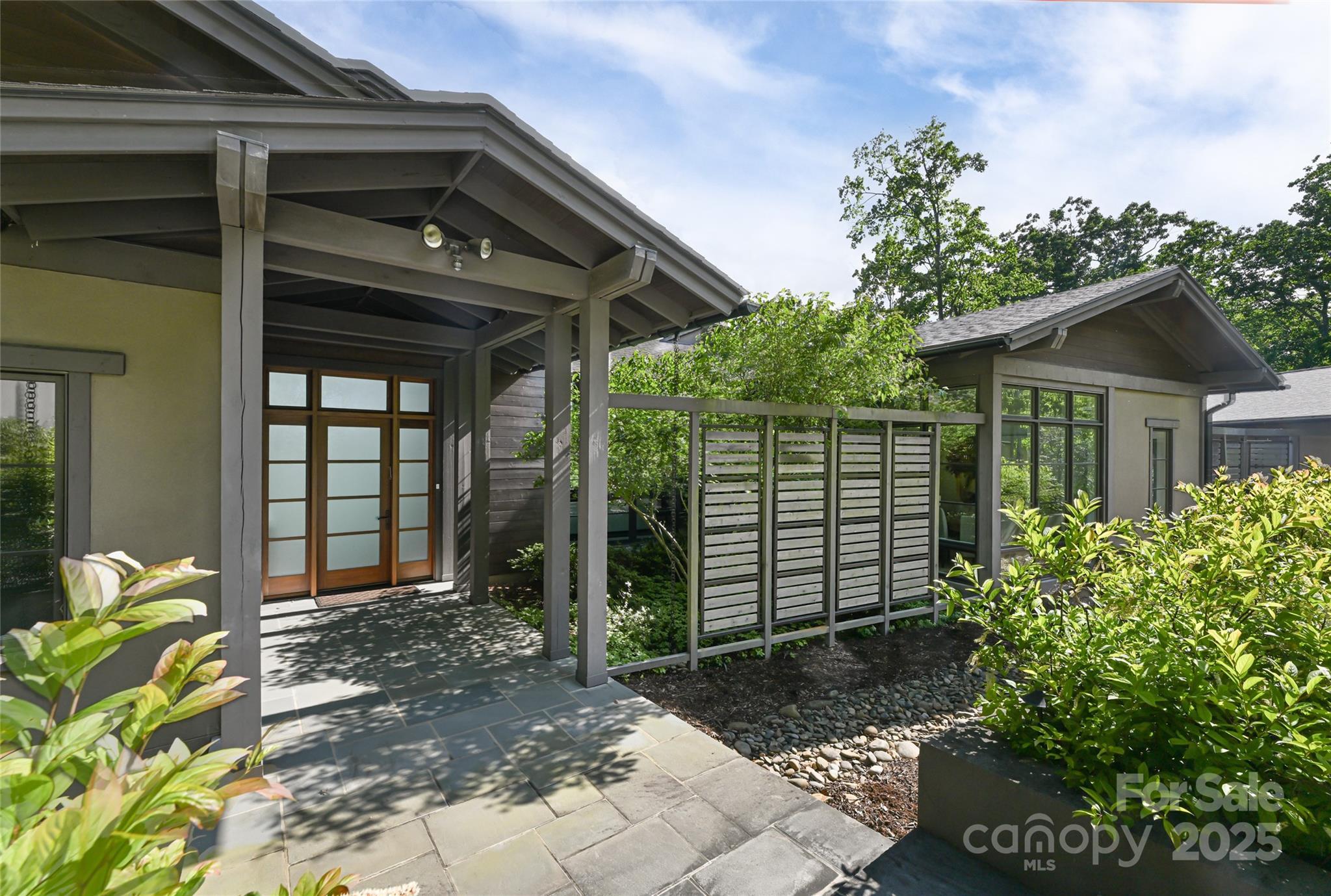 1121 Timberbluff Way Arden NC 28704