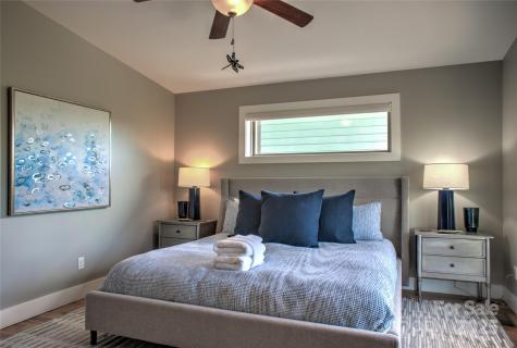 12 Upstream Way Asheville NC 28806