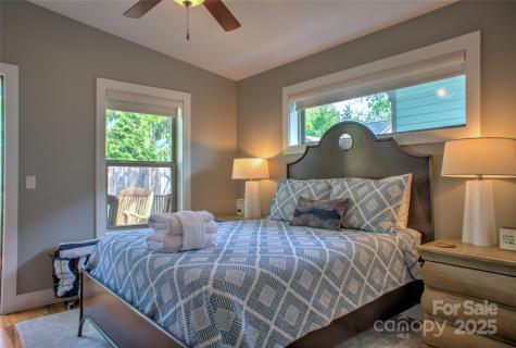12 Upstream Way Asheville NC 28806