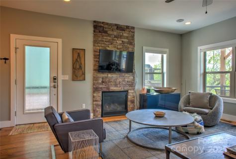 12 Upstream Way Asheville NC 28806
