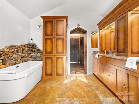 113 Forest Hills Drive Black Mountain NC 28711