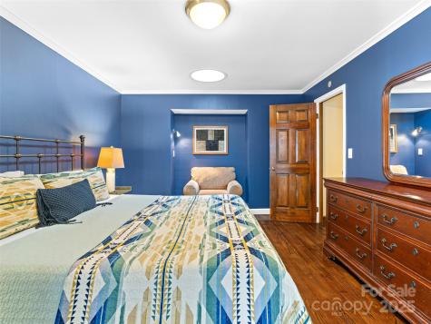 113 Forest Hills Drive Black Mountain NC 28711