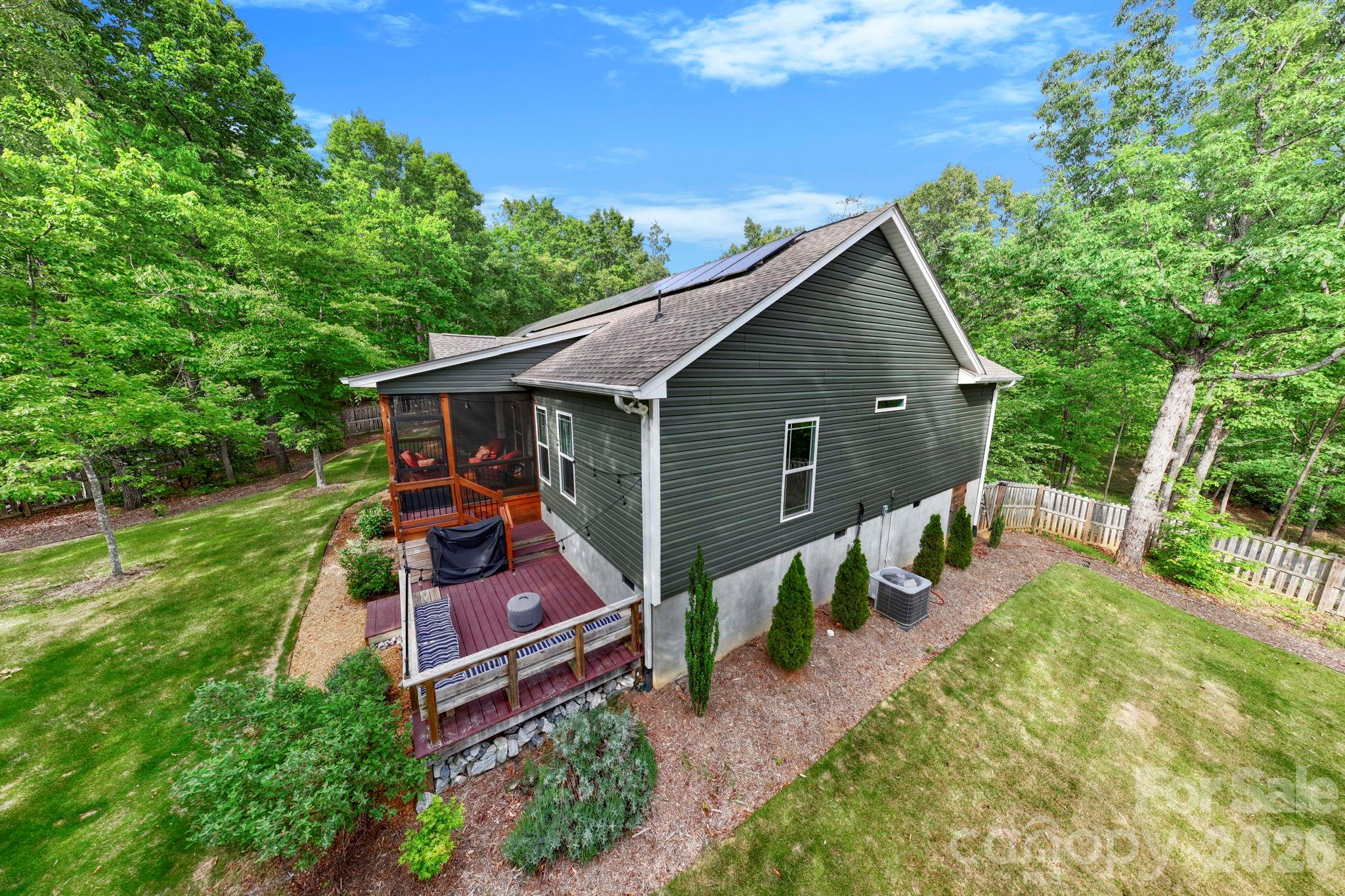 549 Riverknoll Lane Tryon NC 28782
