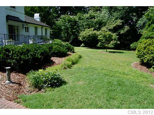 2130 Sharon Lane Charlotte NC 28211