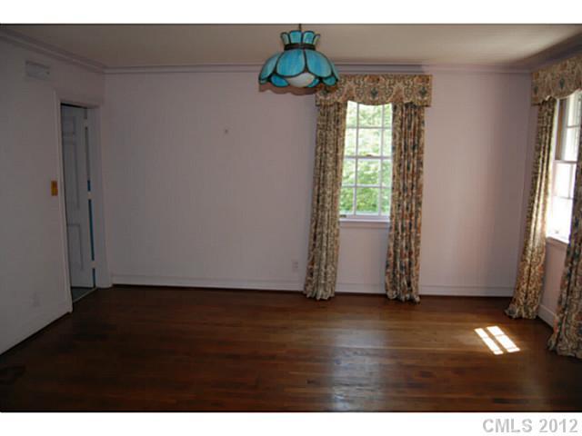 2130 Sharon Lane Charlotte NC 28211