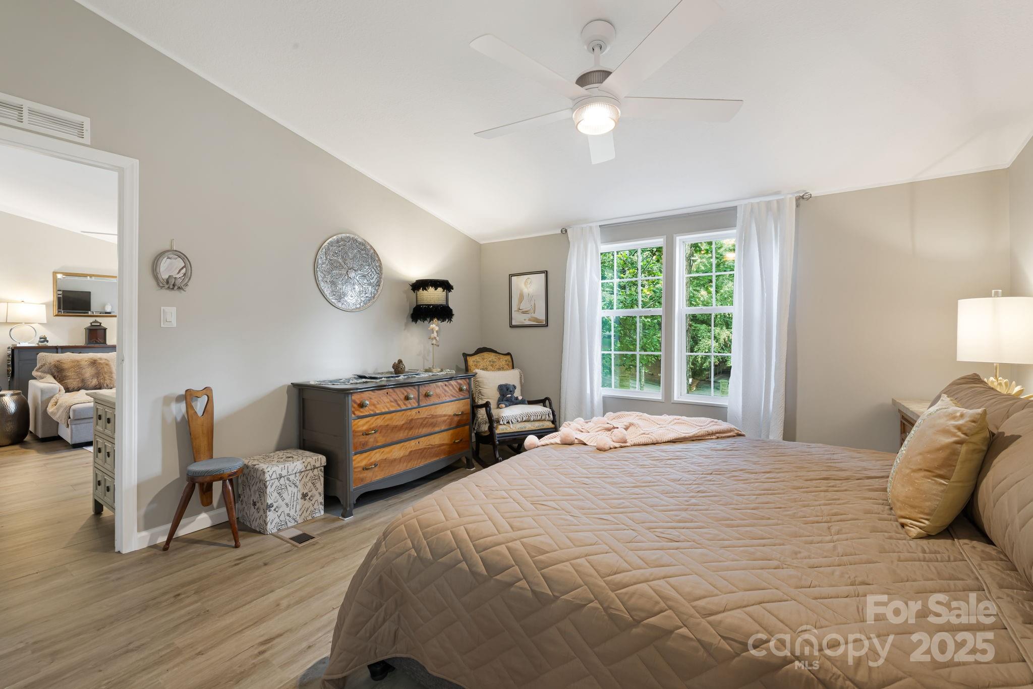 20 Timbers Edge Lane Fairview NC 28730