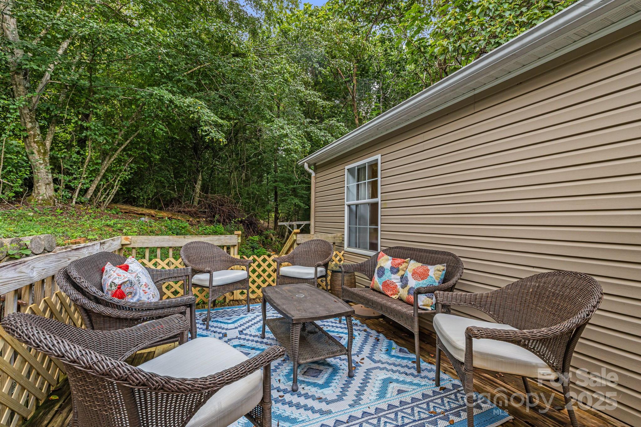 20 Timbers Edge Lane Fairview NC 28730
