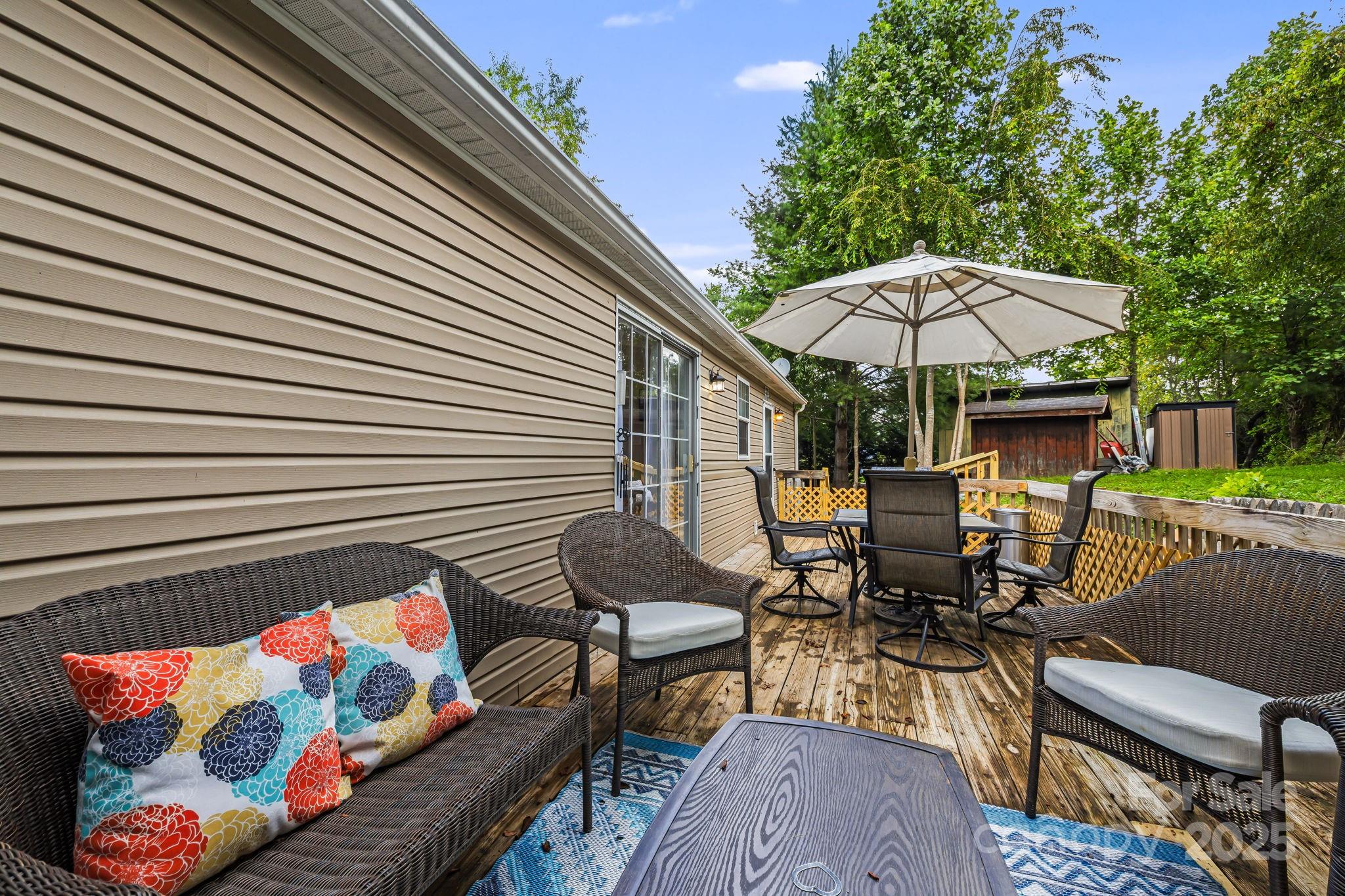 20 Timbers Edge Lane Fairview NC 28730